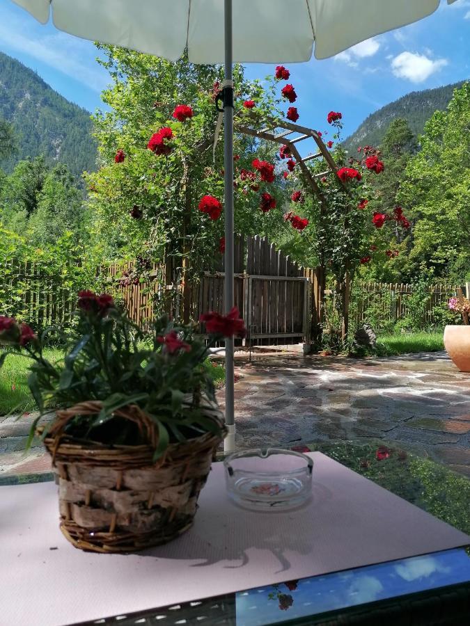 Gaestehaus Maria - Privatzimmer Nassereith Eksteriør bilde