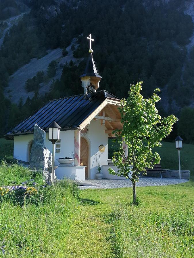 Gaestehaus Maria - Privatzimmer Nassereith Eksteriør bilde