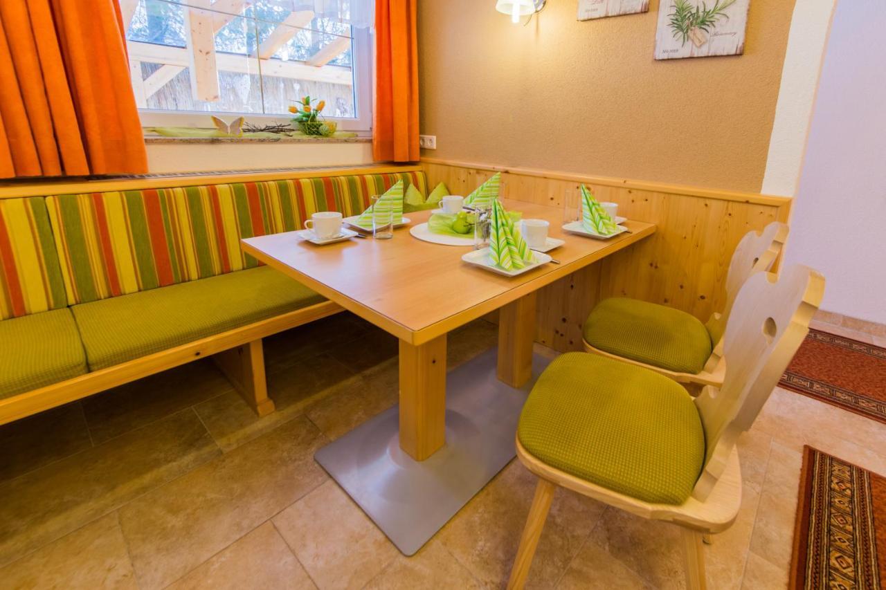 Gaestehaus Maria - Privatzimmer Nassereith Eksteriør bilde